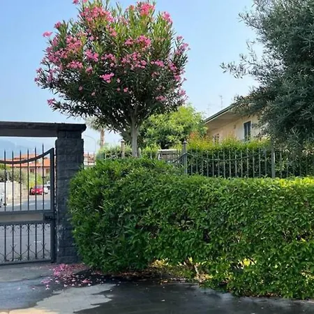 Il Giardino Di Pietra 公寓 *