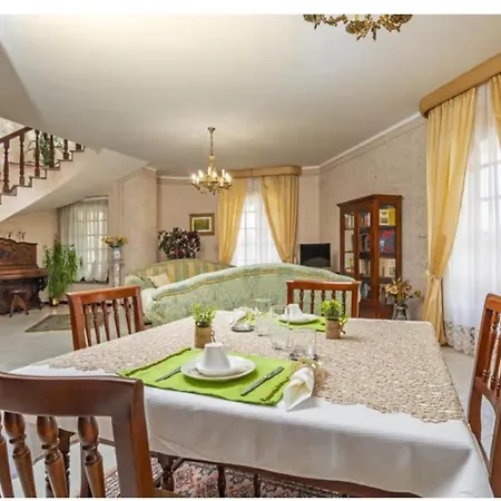 Il Giardino Di Pietra Aci SantʼAntonio